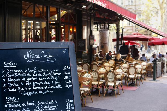 Le café-bistrot français, un lieu intemporel