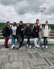 Les élèves (2MHR) du lycée Valery Larbaud