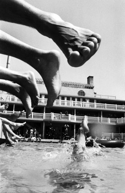 Le bassin de la piscine Molitor, dans les années 1930.