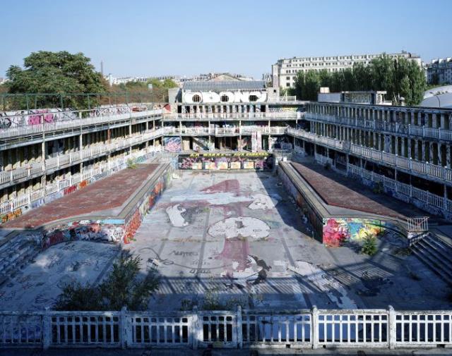 La piscine Molitor, à la fermeture en 1989.