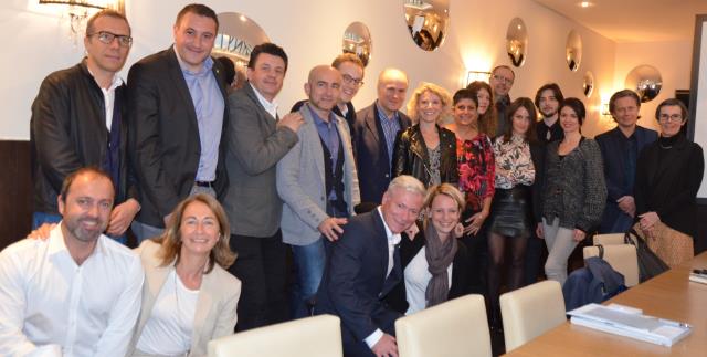 Equip'Hôtel a réuni pour la première fois l'ensemble des Talents 2014, autour de plusieurs mentors. Au centre de la photo, Corinne Menegaux.