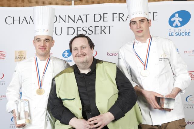 Jérémy Del Val, champion de France Professionnels,  Philippe Conticini, président des jurys et Blandin Bouvier, champion de France Juniors.