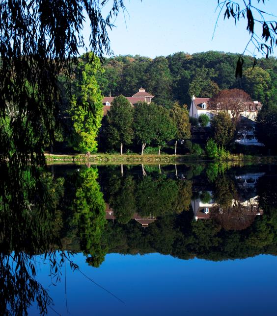 Vue extérieur des Etangs de Corot, Ville-d'Avray
