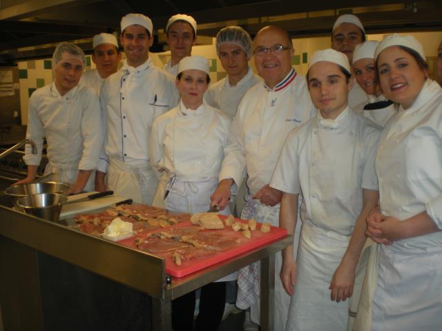 Serge Chenet et les jeunes.