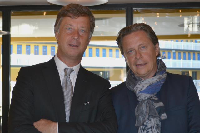 Sébastien Bazin, p.-d. g. d'Accor, et l'architecte décorateur Jean-Philippe Nuel.