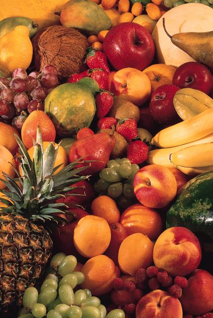 D’après l’étude Inca 2 menée par l’Afssa, les adultes et les adolescents français consomment davantage de fruits.