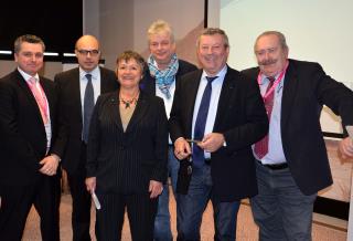 Brigitte Delaunay , présidente de Umih 35 Cote d'Emeraude entourée  de Roland Héguy président de...