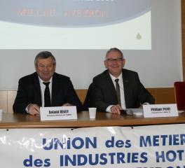 Roalnd Héguy (à gauche), président confédéral de l'Umih, et Philippe Panis, président de l'Umih 12.