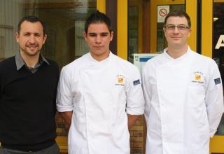 De gauche à droite : Nicolas Jacob, chef d'établissement, Joris Claudel et François Wentzel,...