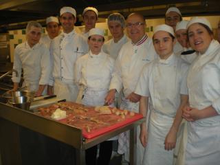 Serge Chenet et les jeunes.