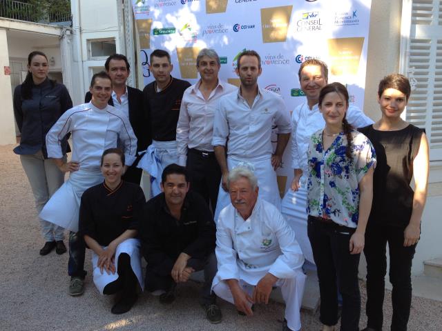 Quelques-uns des membres du Club de la Gastronomie du Var ont proposé des démonstrations culinaires et dégustations, révélant l'excellence du terroir varois.