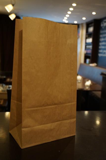 Sachet en papier kraft (possibilité de le faire logoter).
