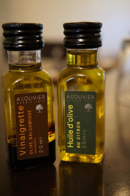 Vinaigrettes toutes prêtes qui satisferont à coup sûr les clients (À l'Olivier).