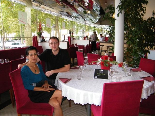 Mounia Boutouizgha la gérante et Alexandre Vesval le chef