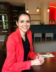 « Lors de son entretien d'embauche, un candidat doit nous transmettre sa passion du client »,...