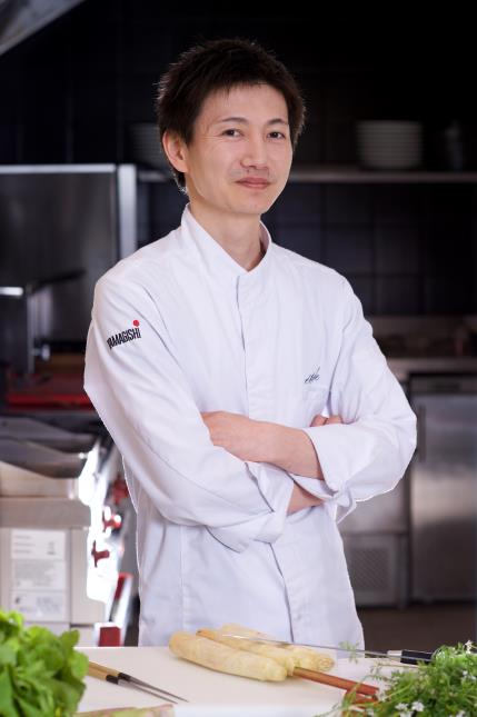 Le chef Keisuke Yamagishi, restaurant Etude, Paris XVIe