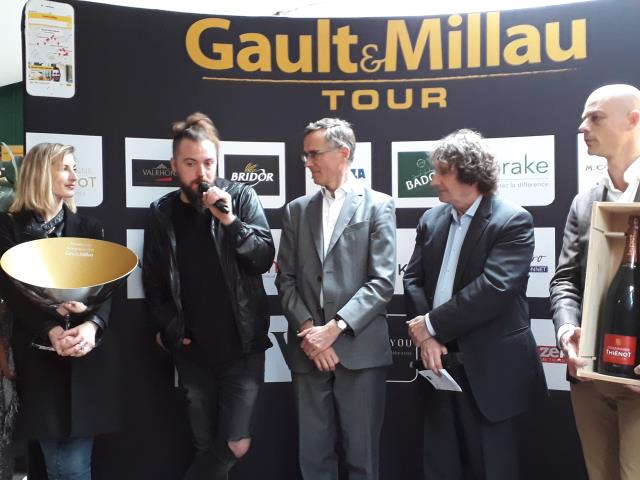 En porte-étendard de la région, Florent Ladeyn a invité les jeunes chefs à oser venir s'installer dans les Hauts de France, tandis que Côme de Cherisey rappelait la dotation Gault et Millau dédiée.