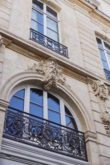La façade de l'établissement est classée aux Monuments Historiques.