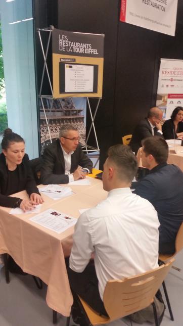 Sur le stand des Restaurants de la Tour eiffel