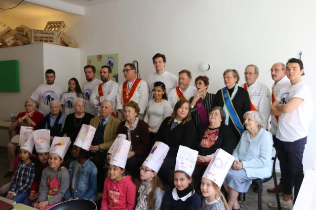 Les Food'Amis de l'Edhec avec les participants de FooduNord d'un jour.