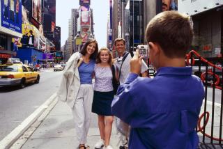 Lors de son premier voyage, le Français type a entre 14 et 18 ans, il est entouré de sa famille et...