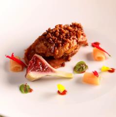 Ris de veau, rhubarbe et fraises, une recette d'Alexandre Bousquet