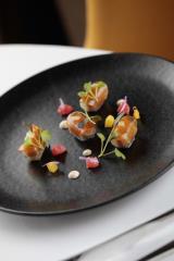 Maki de foie gras et gambas en gelée aigre-douce