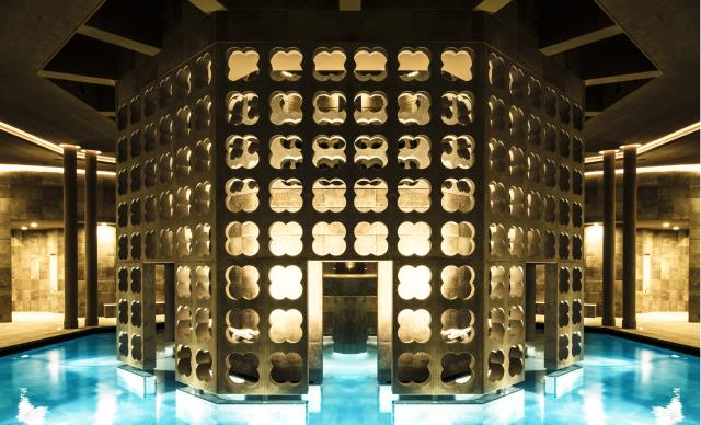 Les Thermes du Laa Hotel & Silent Spa à Vienne (Autriche), constituent par exemple le premier spa dans un silence complet