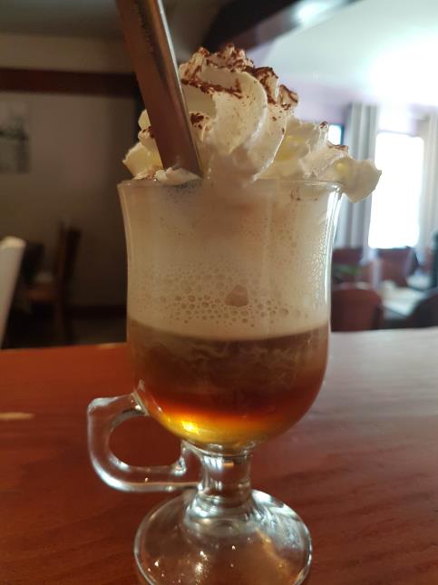 Photos Louis Hangard, première bac pro CSR : Irish Coffee