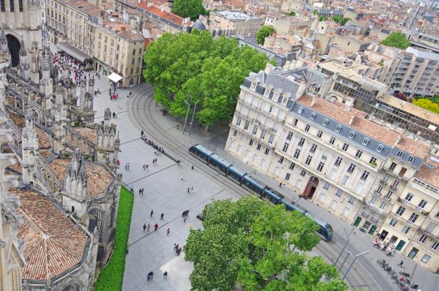 Bordeaux profite depuis plusieurs années d'une attractivité importante. L'agglomération a comptabilisé plus de 6,1 millions de nuitées dans ses hébergements commerciaux en 2018.