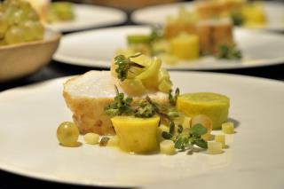 Lotte rôtie au Vadoudan, sauce beurre blanc.