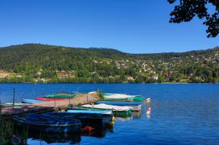 Le lac de Gérardmer, dans les Vosges.