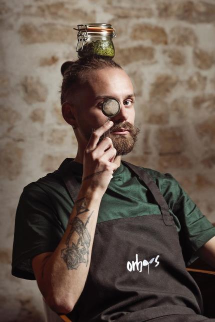 « L’important,  c'est de rester soi-même », confie Adam Blondeau, chef propriétaire du restaurant Orbys à Châteauroux .