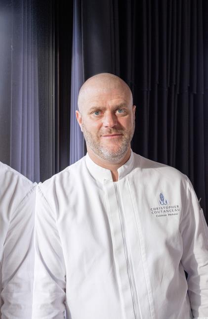 Christopher Coutanceau voit ses 25 années d’engagement au service du rayonnement de la gastronomie française récompensées.