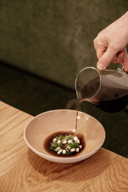 La cuisine du restaurant Trèfle est 100 % végétalienne.