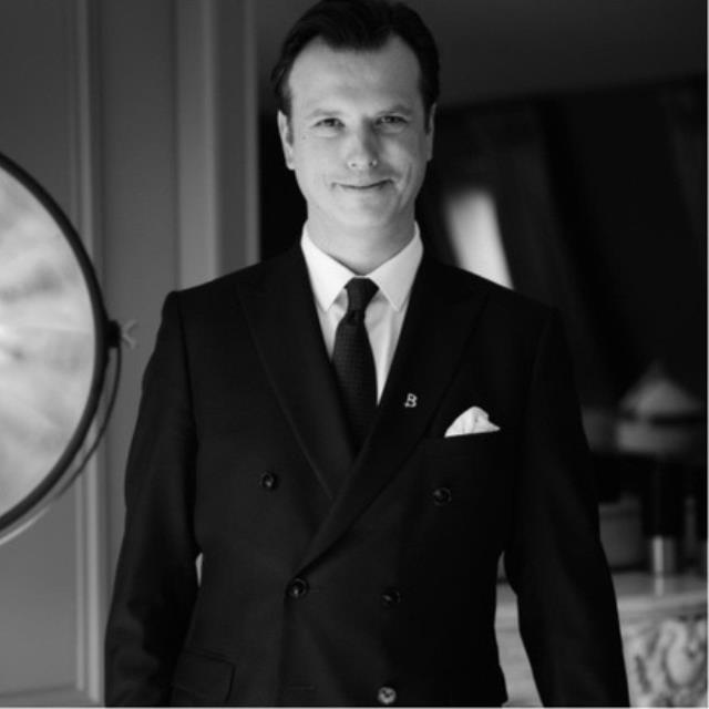 Marc-Antoine Salembier-Santi, nouveau directeur général de l’hôtel Barrière Le Westminster, au Touquet