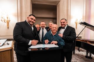 De gauche à droite : Malik Hammadche, Pt de Provale, laurent Barthélemy, Pt Umih saisonniers, Eric Bouget Pt Umih Gard, Franck Chaumès, Pt Umih restauration, Thierrry Marx, Pt confédéral Umih et Mathieu Giudicelli, Dg de Provale