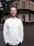 Photo article