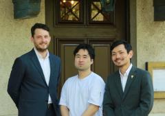 Photo article