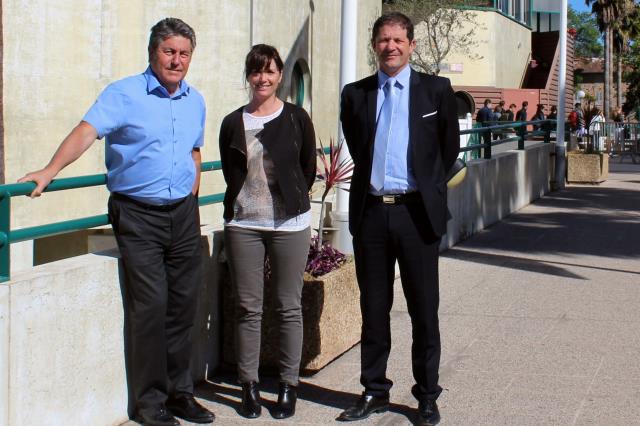de g. à d., Dominique Pons, directeur pédagogique, Audrey Goileau et Serge Bottin, chef d'établissement
