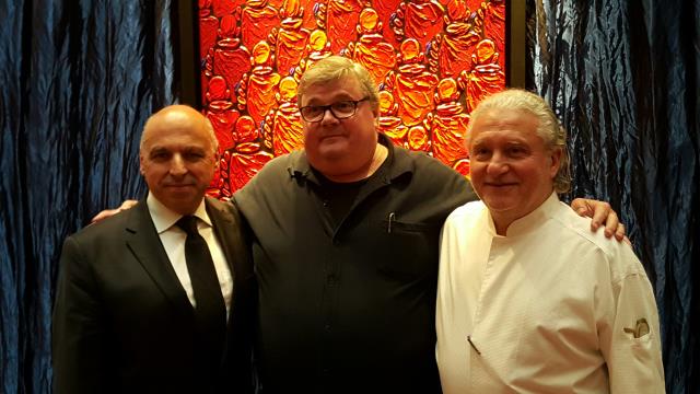 De gauche à droite : Pierre Miécaze (directeur général des Cuisiniers de France), Alain Dutournier (président d'honneur de l'ICC) et Christian Millet (président de l'association)
