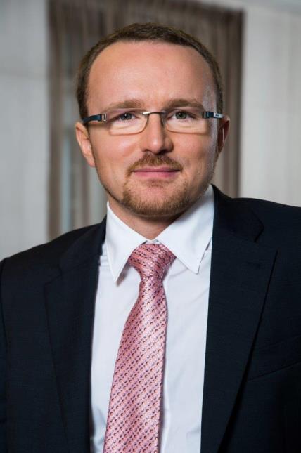 Dominique Ozanne, Directeur Général