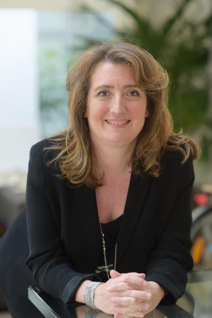 Barbara Magnet, directrice des ressources humaines au Renaissance Paris Arc de Triomphe Hotel
