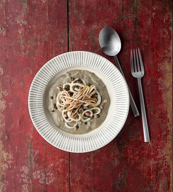 Recette de Pierre Gagnaire : Poêlée d'encornets, humus de lentilles vertes du Puy, soja frais au soja.