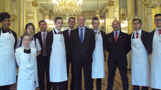 Une visite par le salon Murat