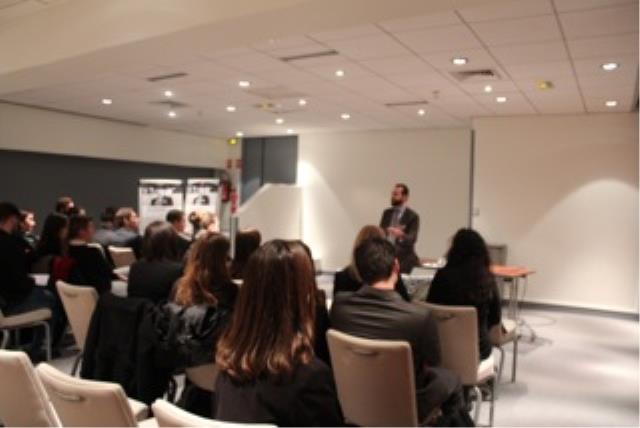 Des conférences dans les locaux des hôtels ont enrichi cette journée