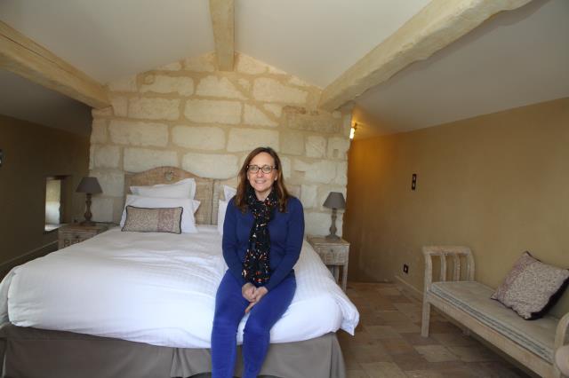 Sylvie Cenatiempo a apporté un soin particulier à l'aménagement des huit chambres de son hôtel.