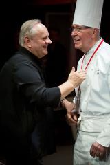 Joël Robuchon, aux côtés d'Emile Jung, était le parrain de cette 16e édition.