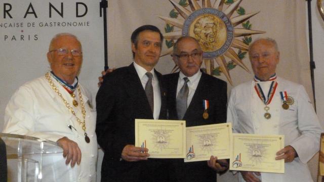 Gérard Dupont, Pascal Person, Jean-Marc Mompach, et Jean Creveux.