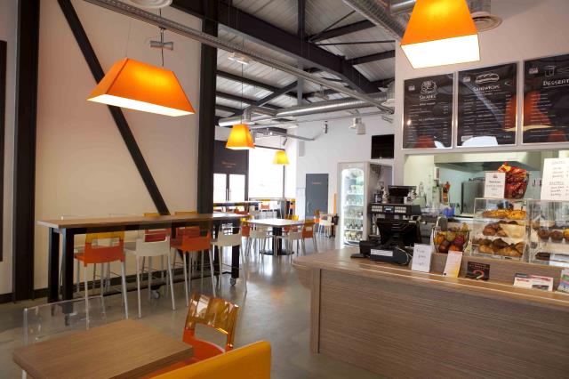Pains & Pergos : l'un dss points de vente du sandwich au cassoulet